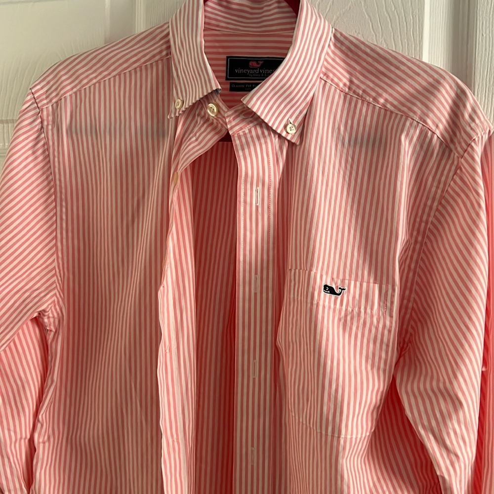 Vineyard Vines, classic fit Tucker shirt men’s size small